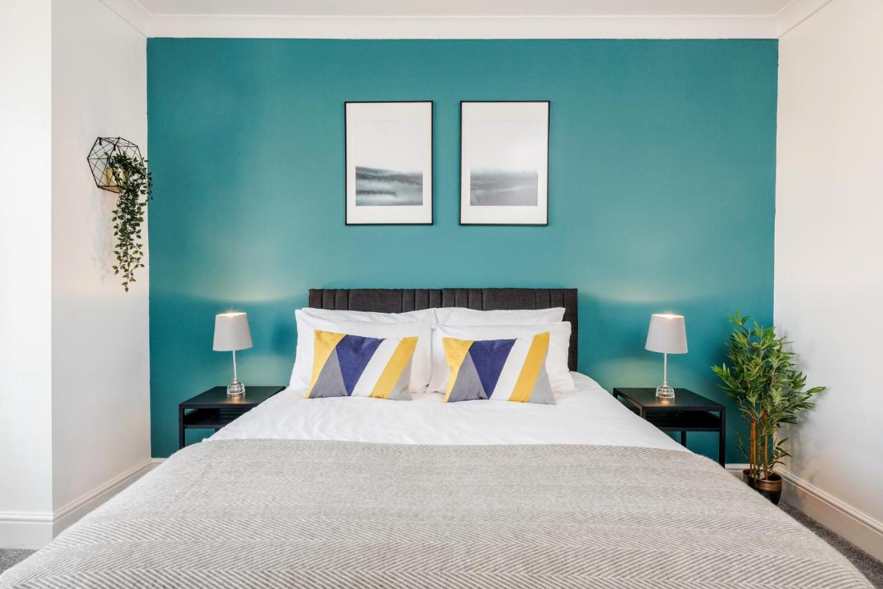 Business & Leisure 2 Bedroom & Parking By Damask Homes Ilford Extérieur photo