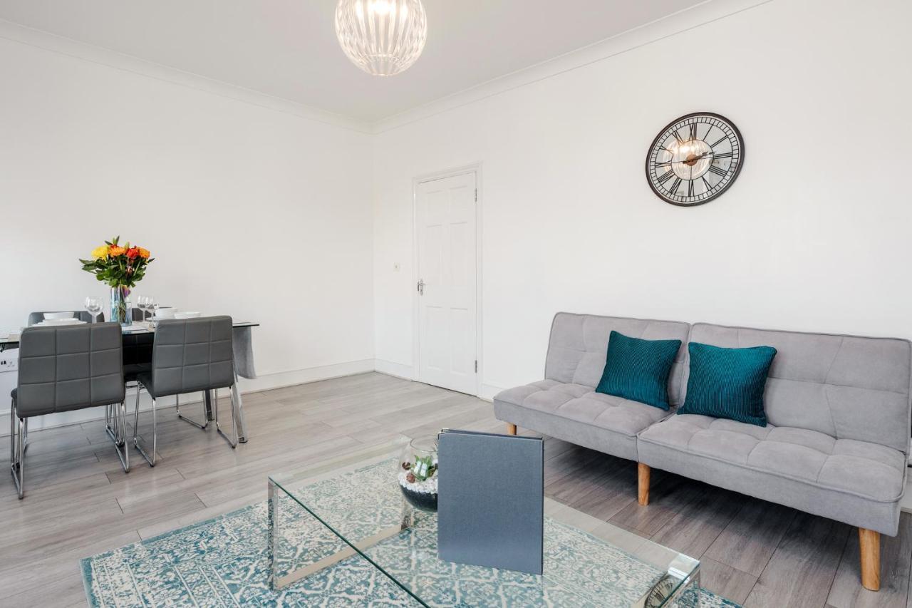 Business & Leisure 2 Bedroom & Parking By Damask Homes Ilford Extérieur photo